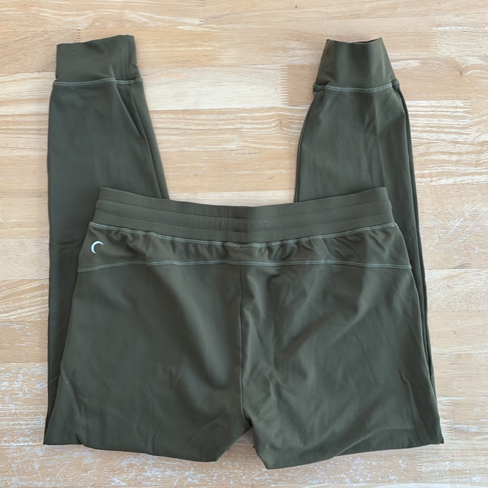 ZYIA Active women’s joggers - Picture 2 of 6